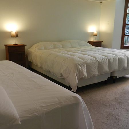 La Casona Del Rio Hotel Neuquén Стая снимка
