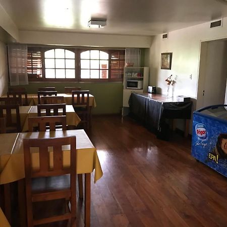 La Casona Del Rio Hotel Neuquén Екстериор снимка
